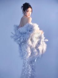 -不晚国际婚纱礼服