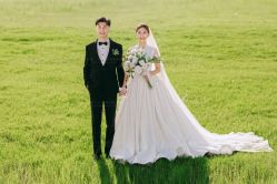 -二十一世纪婚纱摄影(省府前街店)