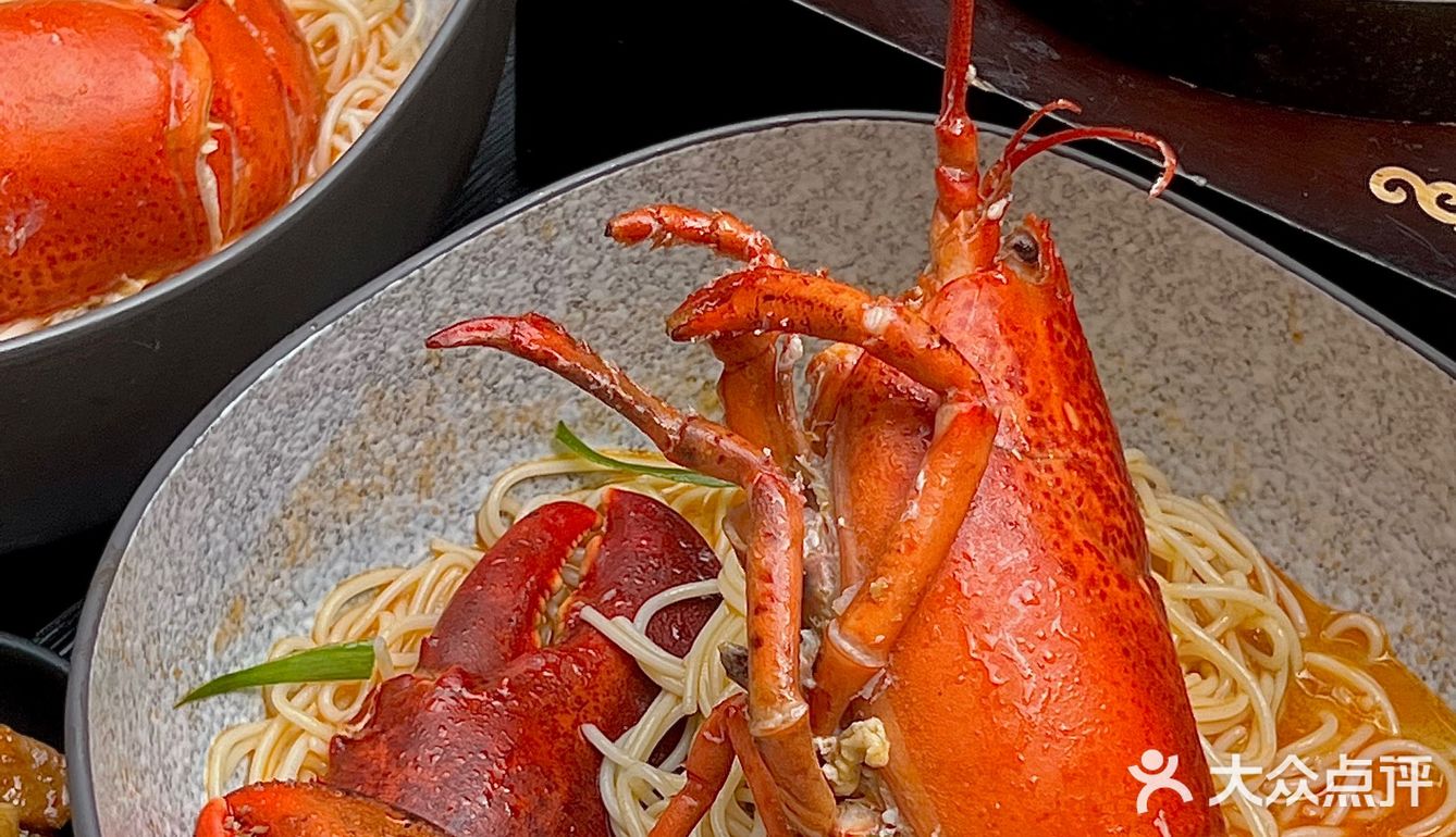 成都首家蟹粉饭🦀️答应我一定吃一口波龙腿   