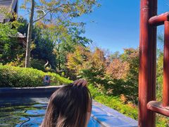 -七彩云南古滇温泉山庄