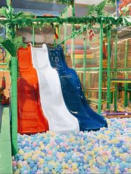 -小玩家儿童主题乐园(世茂广场店)