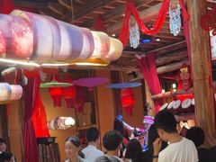 -老滇山寨•云南特色菜•地方菜•民族风情歌舞表演(金碧店)