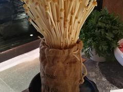 活体金针菇-麻路成都火锅(柏威年店)