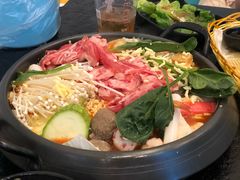 -烤路里·韩国品质自助烤肉(石路天虹4号店)