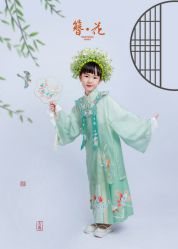 -蜜糖派儿童摄影(青建·太阳岛店)