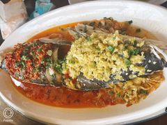 双色鱼头王-鹅滋道(甘坑古镇店)