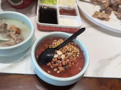 -梅利汴京烤鸭•开封豫菜地标店(东大街店)