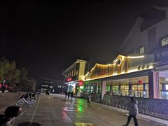 -海底捞火锅(高新万达店)