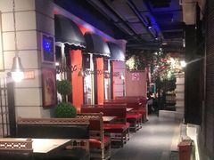 -沪小胖小龙虾(淮海中路旗舰店)