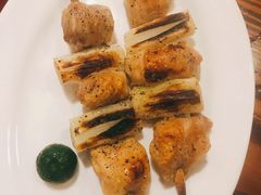 烤京葱鸡腿肉-鳥炭·烧鸟YaKiToRi深夜食堂(陆家嘴店)