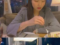 -MOMENT湖景餐厅(解放路店)