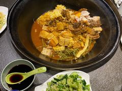 -缘福乡村铁锅炖民宿(八达岭店)