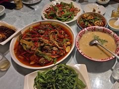 -陈胖子特色菜.鲜货现炒(融景城店)