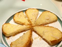 杏仁烤面包-江南韵·无锡太湖文化体验餐厅(凤凰天街店)