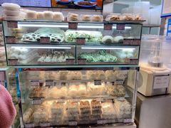面包甜点陈列柜-白玉兰食品(甜云店)