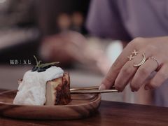 -Double cafe