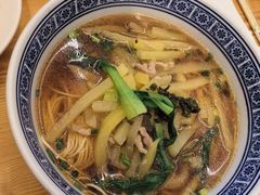 -沪西老弄堂面馆(定西路店)