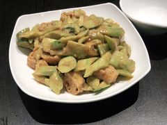-老牌坊鲁菜名店(美莲广场店)