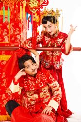 -雪中彩影婚纱摄影·微光艺术中心