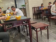 大堂-毛华美食(清扬路店)