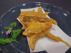 酥炸黄鱼-RIVIERA 松鹤楼(外滩店)