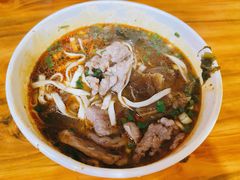 生烫牛肉加牛筋-王记生烫牛杂面馆(兰陵路店)