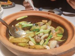 -八府香鸭·啫啫煲(华山路店)