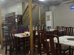 -粤潮牛肉火锅店(江南大道店)