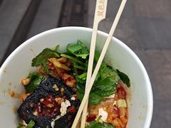 -黑色经典臭豆腐·湖南特产(步行街店)