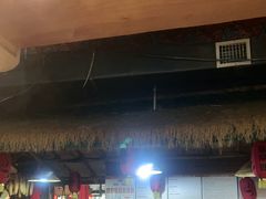 -鱼窝棚柴火铁锅炖(富山屯店)