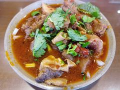 -谢老五跷脚牛肉·非遗传承店