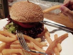 -Geneva日内瓦餐厅(西郊宝成花苑店)