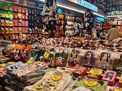 -朵兰达V酒店(成都春熙路太古里国金中心店)