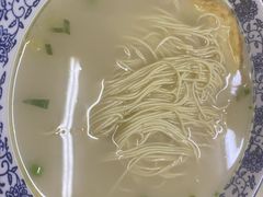 -面婆婆东台鱼汤面(湛江路店)