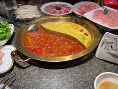 -小天鹅火锅·一线江景洪鼎旗舰店(洪崖洞店)