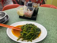 -新峰肉骨茶