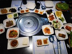 -青松馆韩国料理(香港中路佳世客店)