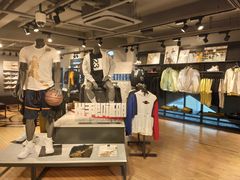-NIKE品牌体验店(南京东路店)