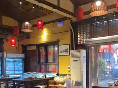 -富正毅三下锅·湘西韵味(天门山索道店)