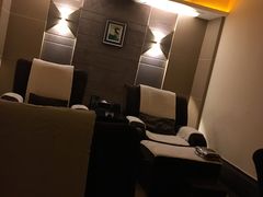 -金色印象·4K影院式足体养生(杨家坪西郊店)