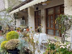 -Jo's Garden