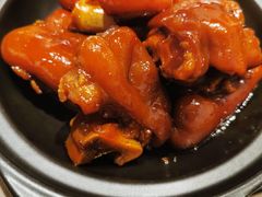 红烧猪蹄-尚一汤·粤菜海鲜(环球港店)