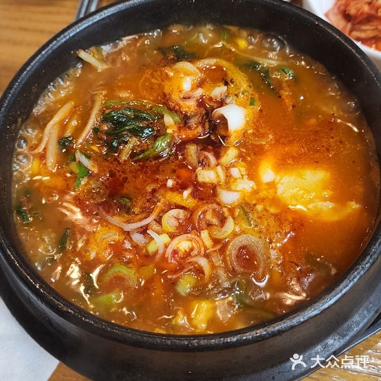 青作源嫩豆腐汤韩国料理청주원순두부찌개