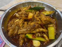 -江城燕子大排档(江汉路步行街店)