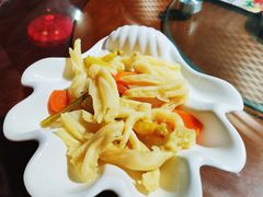 -东来菜馆•手抓海鲜家常菜•海鲜锅贴(鸽子窝店)