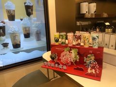 -奈雪的茶(华侨城创意园店)