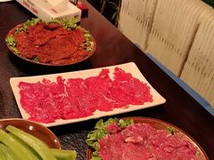 -渝井巷重庆老火锅(沈阳吉祥店)