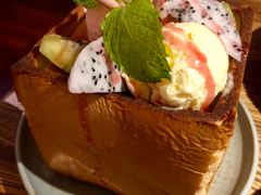 面包诱惑-青年公社烤鸭(青年路店)