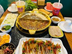 -永發發串串火锅馆·烧烤·大排档(传媒大学店)
