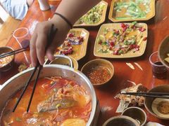 -苗湘食府(十年店)